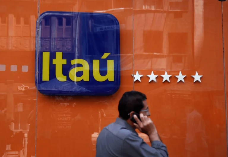 Itaú: dividendo extraordinário veio antes do esperado e reforça otimismo; ITUB4 sobe