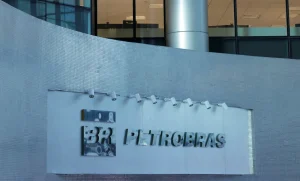 Petrobras (PETR4) reduz plano de investimentos para US$ 109 bi entre 2026 e 2030