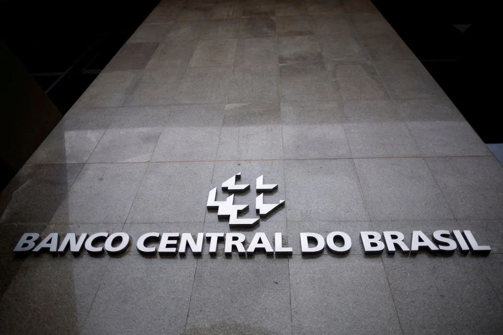 Banco Central exclui 31 empresas do Pix por falta de autorização