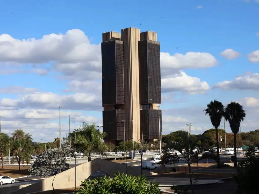 Boletim Focus: inflação esperada em 2025 recua pela quarta semana seguida Boletim Focus: inflação esperada em 2025 recua pela quarta semana seguida