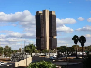 Boletim Focus: inflação esperada em 2025 recua pela quarta semana seguida