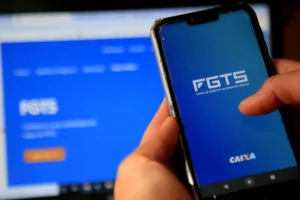 Caixa paga agora saldo retido do FGTS para saque-aniversário, até R$ 1800 liberado