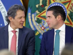 Haddad: Expectativa é votar devedor contumaz terça e PLP da reforma tributária quarta
