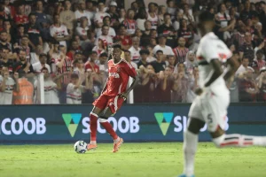 Internacional x RB-Bragantino: Onde assistir ao Brasileirão?