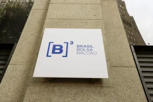 Mercados hoje: Ibovespa na busca por consolidar novo patamar de 160 mil pontos
