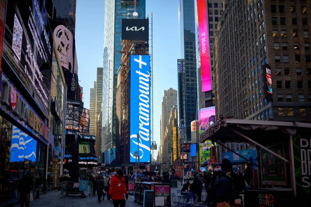 O investidor pouco conhecido de Abu Dhabi por trás da oferta da Paramount O investidor pouco conhecido de Abu Dhabi por trás da oferta da Paramount