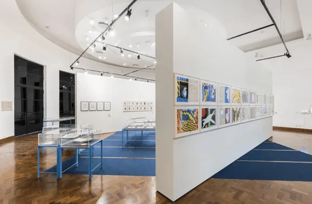 Suspeito de roubar obras da Biblioteca Mário de Andrade é preso Suspeito de roubar obras da Biblioteca Mário de Andrade é preso