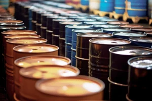 Trump lança plano ousado para petróleo da Venezuela hoje mesmo mas enfrenta desafios bilionários