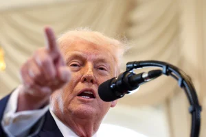 Trumps eleva tarifas da Coreia do Sul a 25% em resposta imediata ao impasse do acordo