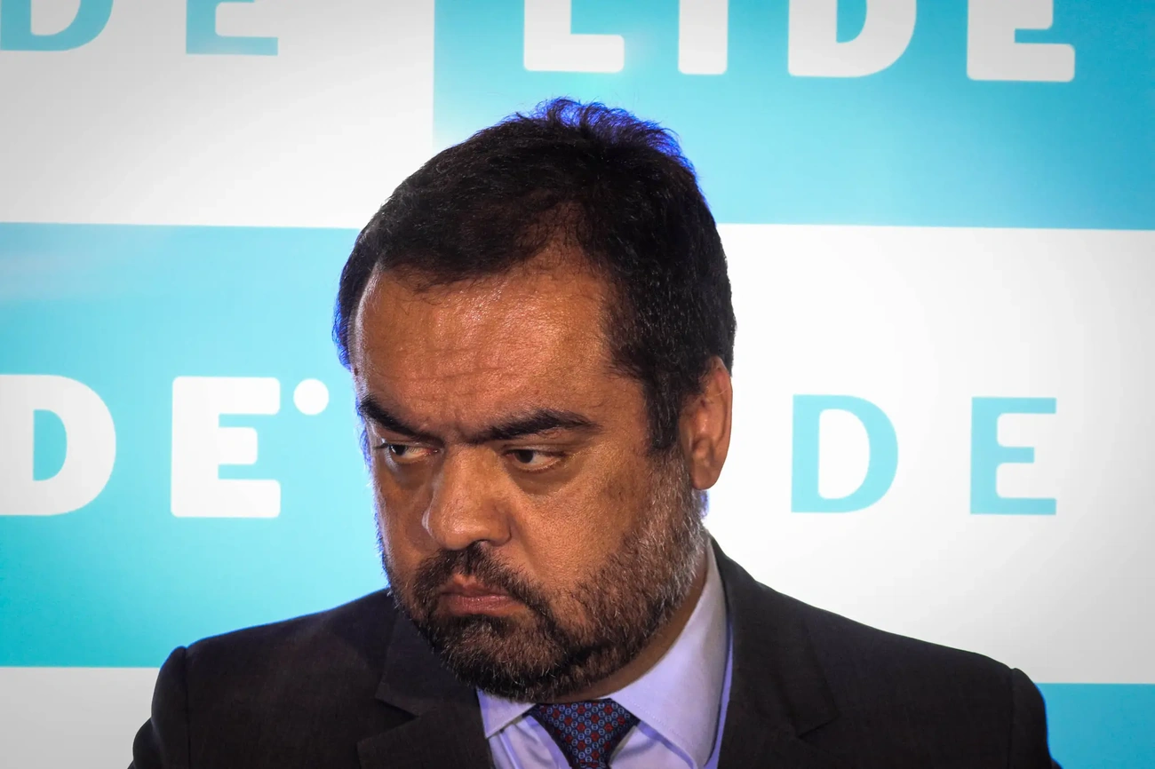 Cláudio Castro alvo da PF por R$ 3 bi em investimentos do Rioprevidência no Banco Master hoje