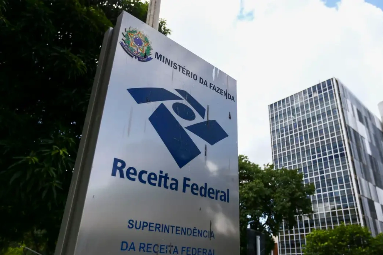 Ex-auditor lidera esquema de fraude de R$ 1,74 bilhão aos cofres públicos