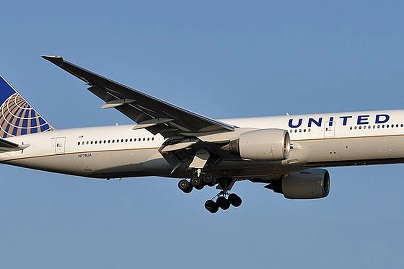 Bluetooth desativa voo da United em meia-volta para inspecionar caixa de som com nome invasor