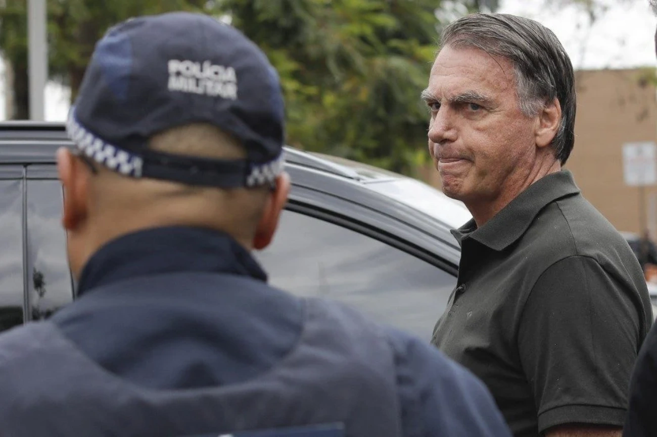 Bolsonaro Contra o Tempo: STF Abre Processo de Revisão que Pode Anular Condenação de 27 Anos