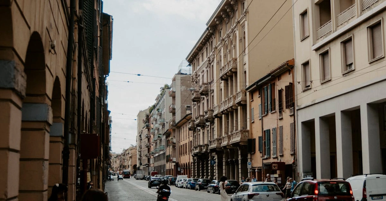 Descubra a Via Emilia agora estrada romana de 2200 anos ainda em uso